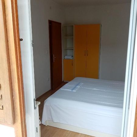 Apartments Iva Baška Voda Kültér fotó