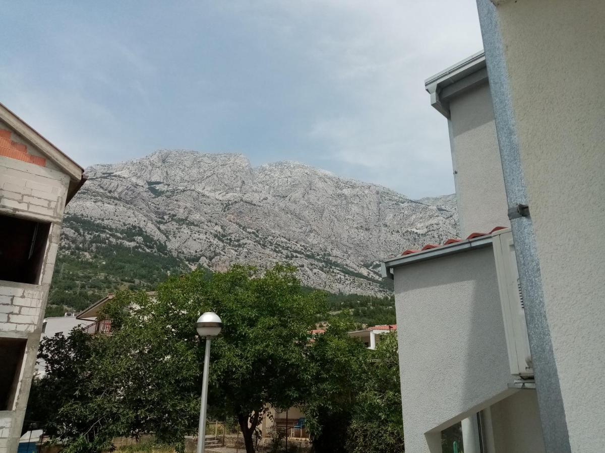 Apartments Iva Baška Voda Kültér fotó