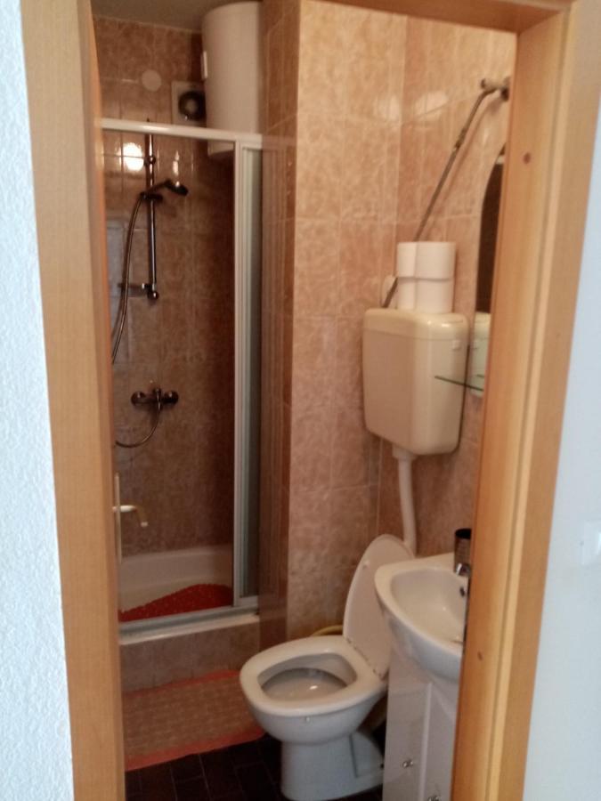 Apartments Iva Baška Voda Kültér fotó